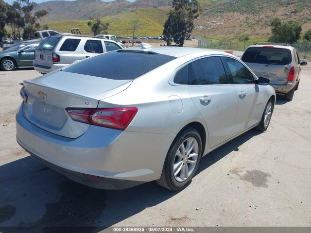 Chevrolet MALIBU LT 2019 1G1ZD5ST4KF133644 Image 4