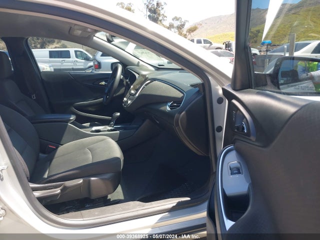 Chevrolet MALIBU LT 2019 1G1ZD5ST4KF133644 Image 5