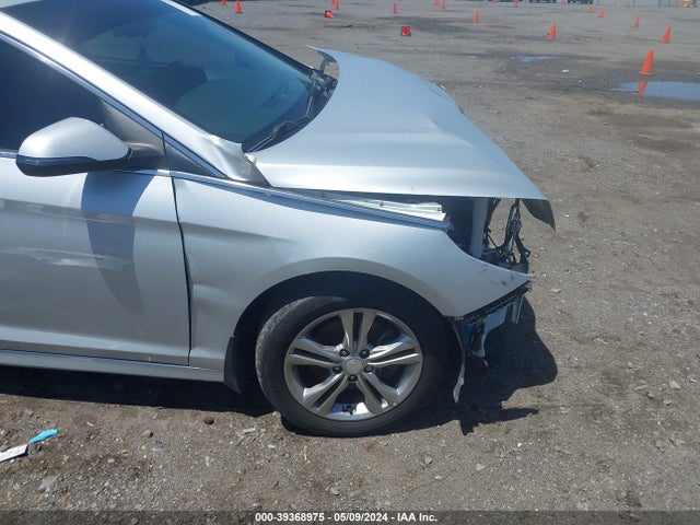 Hyundai SONATA SEL 2019 5NPE34AF6KH788716 Image 17
