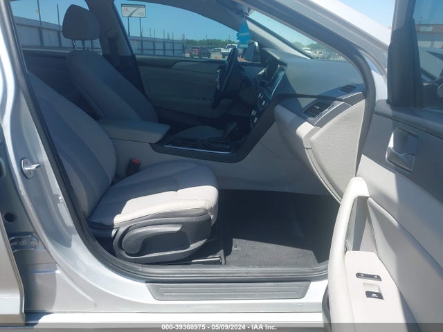 Hyundai SONATA SEL 2019 5NPE34AF6KH788716 Image 5