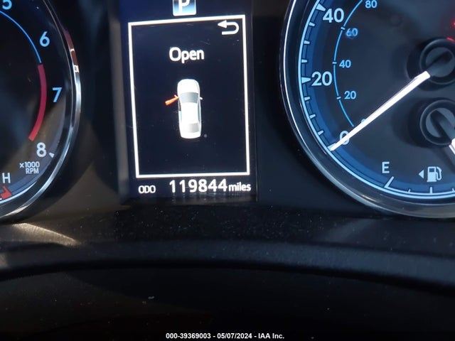 Toyota COROLLA SE 2018 2T1BURHE7JC004863 Image 15