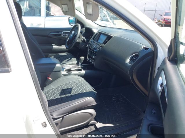 5N1DR2BN2LC618060 Nissan Pathfinder Sv 2wd