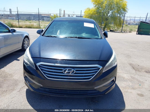 Hyundai SONATA SE 2015 5NPE24AFXFH021072 Image 13