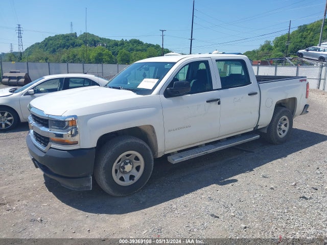 Chevrolet Silverado 1500 Wt 2018 3GCUKNEC5JG366996 Image 2