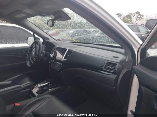 Honda Pilot Touring 2017 5FNYF6H9XHB022074 Image 5