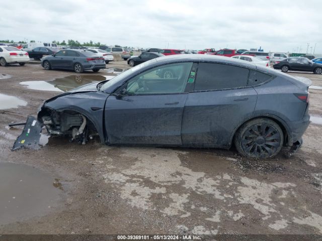 7SAYGDEF6NF545974 Tesla Model Y Performance Dual Motor All-wheel Drive
