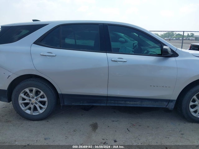 Chevrolet EQUINOX LS 2018 2GNAXHEV2J6199443 Image 13