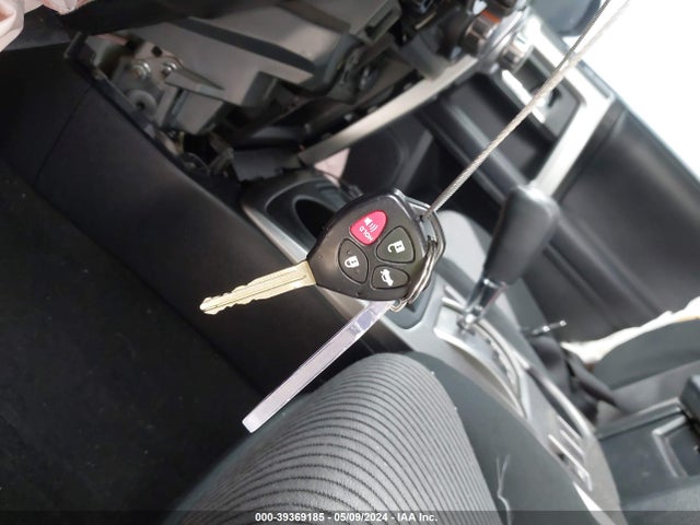 Toyota 4RUNNER SR5 2018 JTEZU5JR9J5177636 Image 11