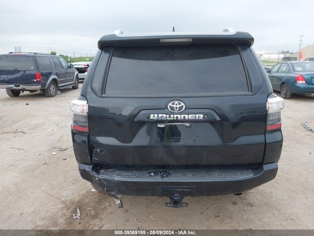 Toyota 4RUNNER SR5 2018 JTEZU5JR9J5177636 Image 16