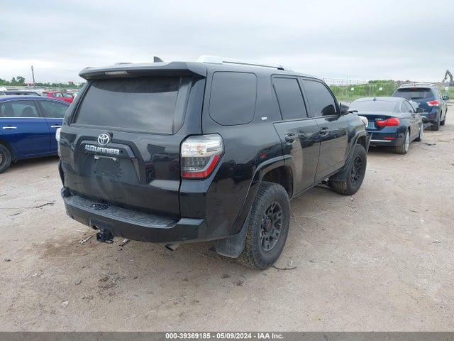 Toyota 4RUNNER SR5 2018 JTEZU5JR9J5177636 Image 4