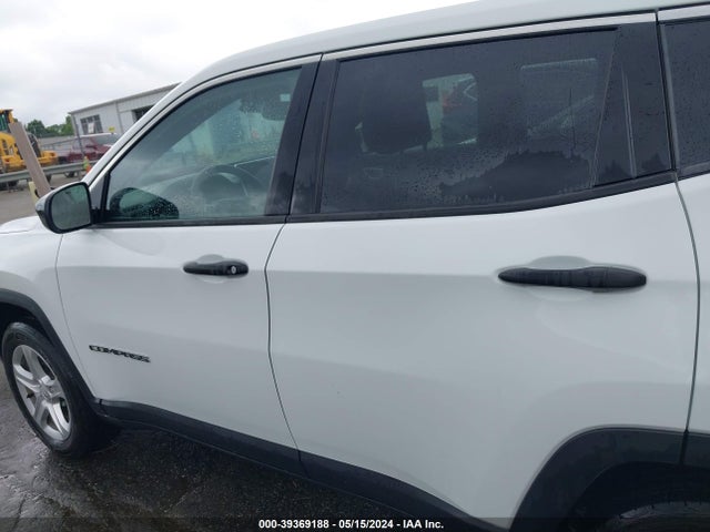 3C4NJDAN9PT541551 Jeep Compass Sport 4x4