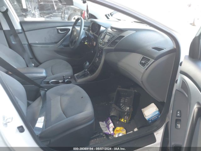 5NPDH4AE8GH710174 Hyundai Elantra Se/sport/limited