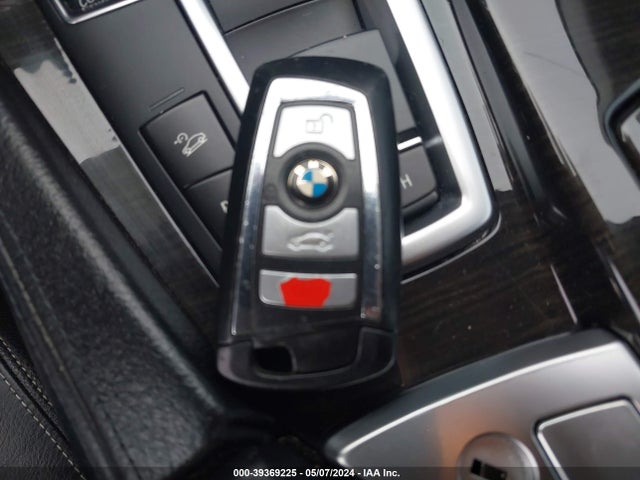 BMW 535d Xdrive 2014 WBAFV3C55ED685971 Image 11