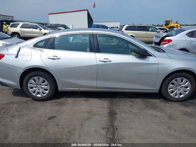 Chevrolet Malibu L 2016 1G1ZA5ST8GF216042 Image 13