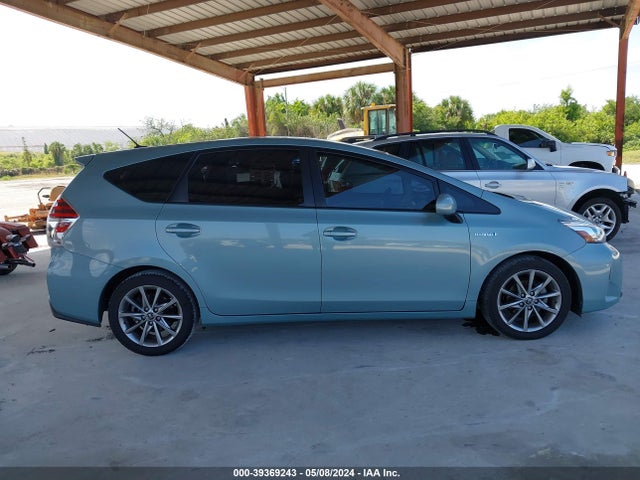 Toyota Prius V Five 2015 JTDZN3EU2FJ032943 Image 13