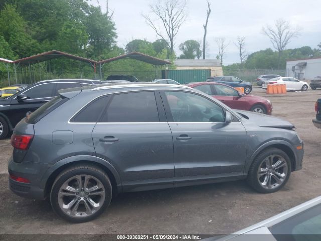 WA1GFCFS3GR007676 Audi Q3 2.0t Premium Plus