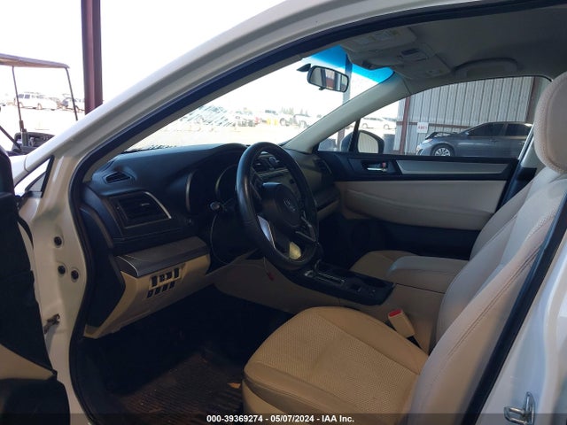 Subaru Outback 2.5i Premium 2018 4S4BSACC3J3316731 Image 5