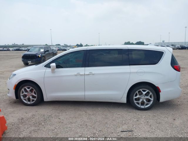 2C4RC1FG2KR507872 Chrysler Pacifica Touring Plus
