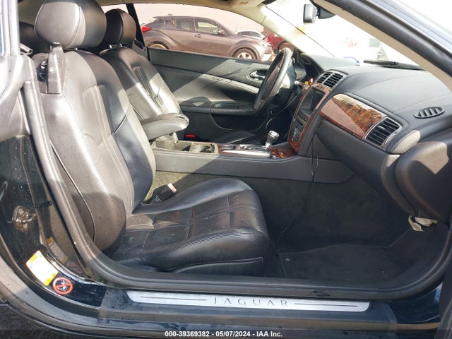 2007 JAGUAR XK SAJDA43B575B01460 Photo 4
