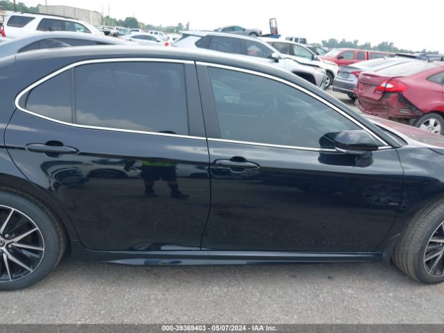4T1G11AK3RU884860 Toyota CAMRY SE