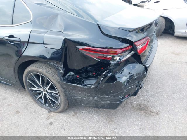 4T1G11AK3RU884860 Toyota CAMRY SE