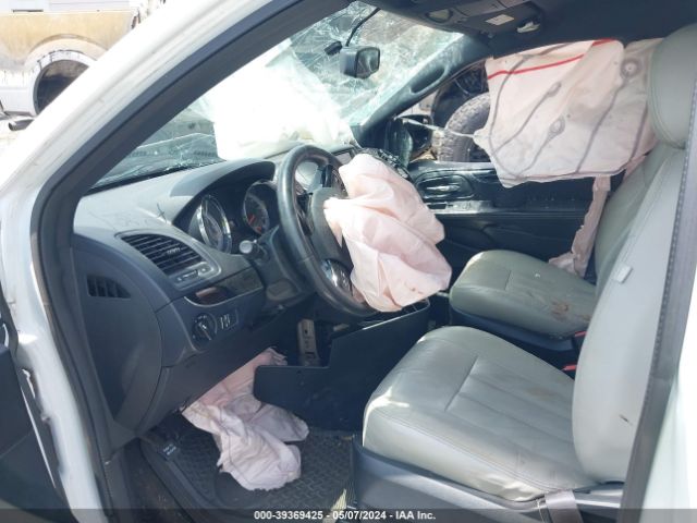 2C4RDGBG1GR389049 Dodge Grand Caravan Se Plus