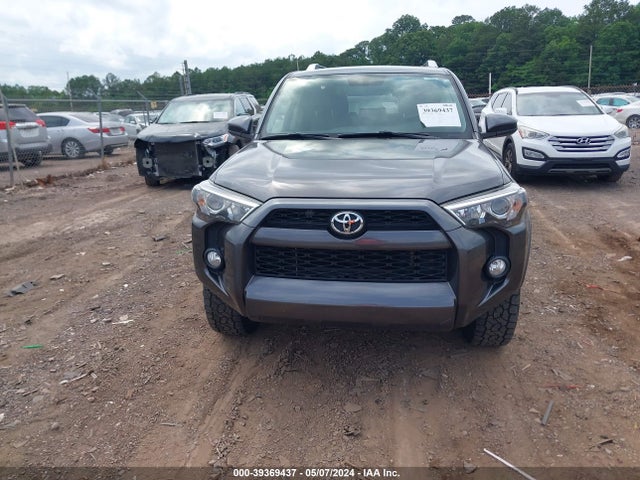 Toyota 4RUNNER SR5 2018 JTEZU5JR6J5182891 Image 12