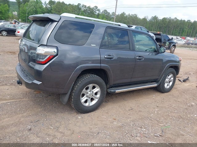 Toyota 4RUNNER SR5 2018 JTEZU5JR6J5182891 Image 4