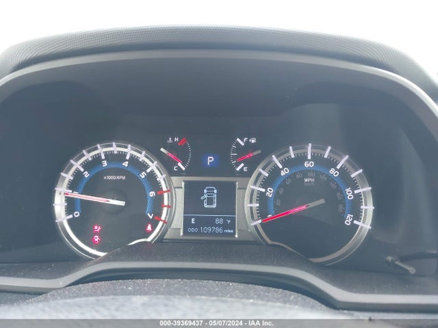 Toyota 4RUNNER SR5 2018 JTEZU5JR6J5182891 Image 7