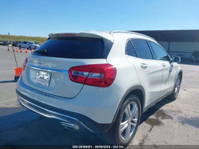 2016 MERCEDES-BENZ GLA 250 WDCTG4EB5GJ204608 Photo 3