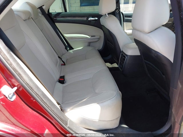 Chrysler 300C 2015 2C3CCAEG5FH887071 Image 8