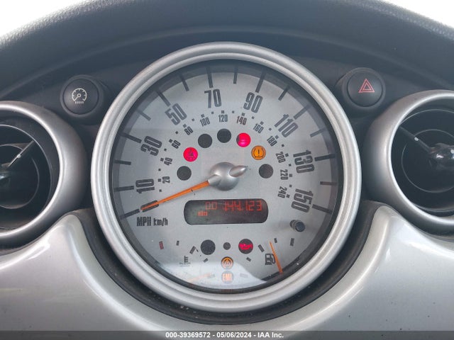 2003 MINI COOPER WMWRC33493TC41864 Photo 6