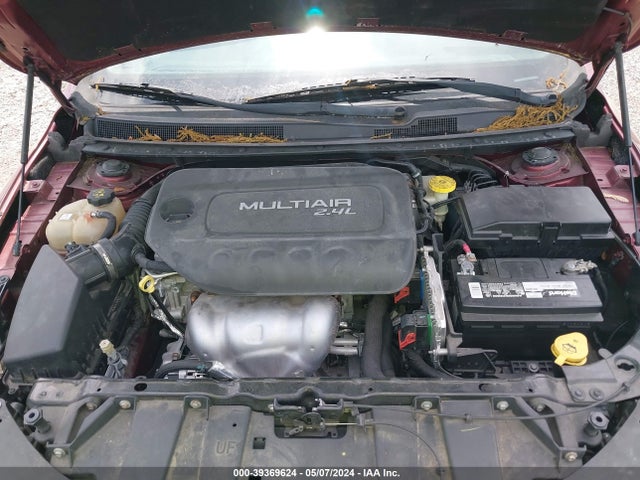 1C3CCCAB4FN584375 Chrysler 200 Limited