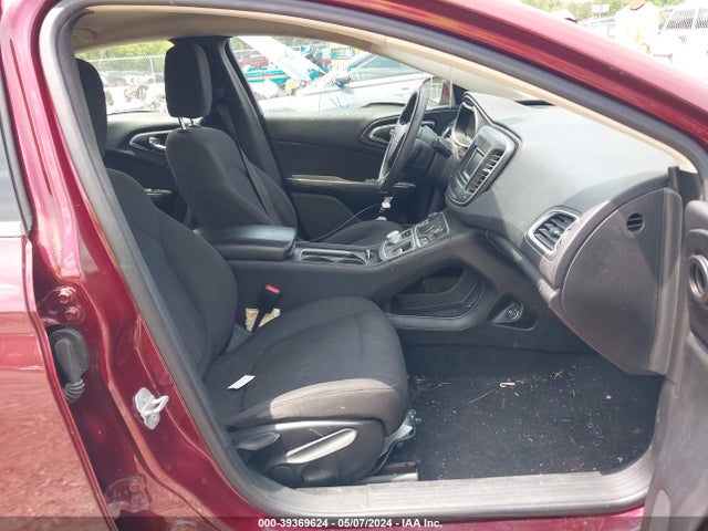 Chrysler 200 Limited 2015 1C3CCCAB4FN584375 Image 5