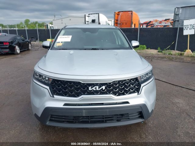 5XYRG4LC8NG110862 KIA SORENTO LX