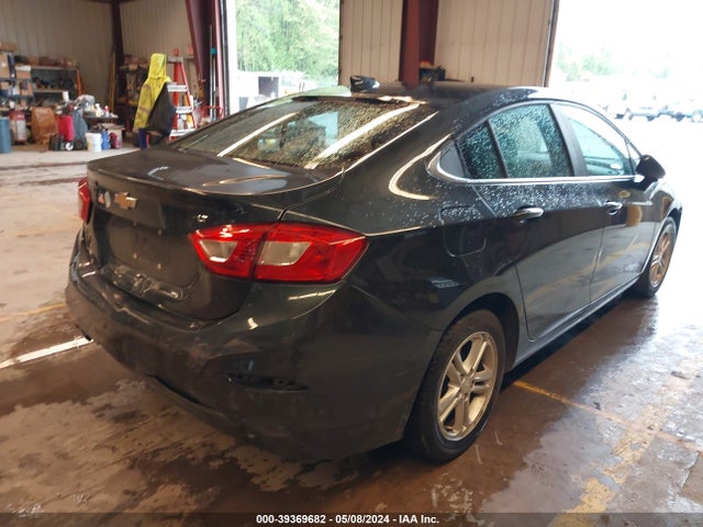Chevrolet Cruze Lt Auto 2018 1G1BE5SM4J7112180 Image 4