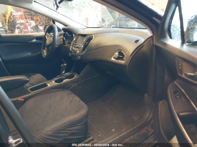 Chevrolet Cruze Lt Auto 2018 1G1BE5SM4J7112180 Image 5