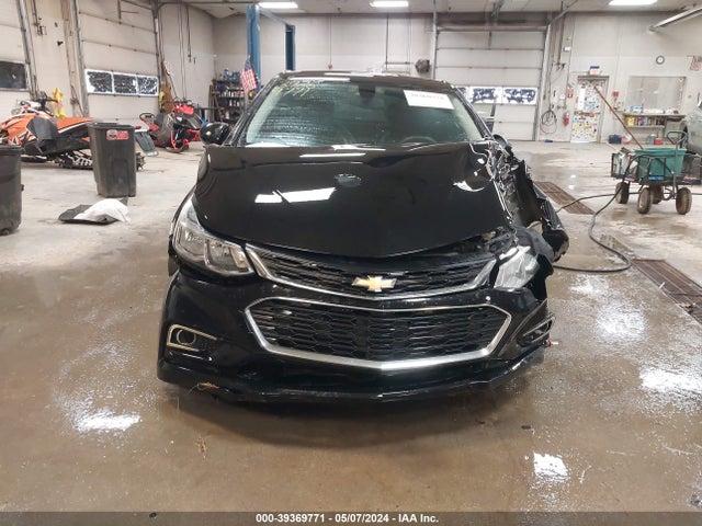 Chevrolet Cruze Ls Auto 2018 1G1BC5SM1J7176019 Image 12
