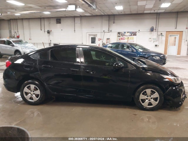 Chevrolet Cruze Ls Auto 2018 1G1BC5SM1J7176019 Image 13