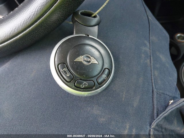 2012 MINI COOPER WMWSU3C55CT262697 Photo 10
