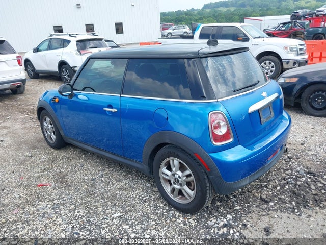 2012 MINI COOPER WMWSU3C55CT262697 Photo 2