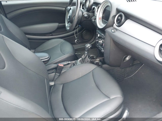 2012 MINI COOPER WMWSU3C55CT262697 Photo 4