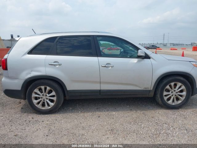 5XYKUDA70FG603582 KIA Sorento Ex V6