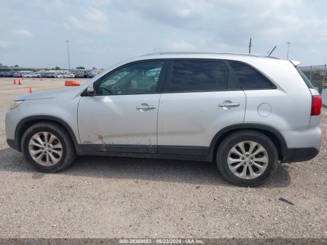 5XYKUDA70FG603582 KIA Sorento Ex V6