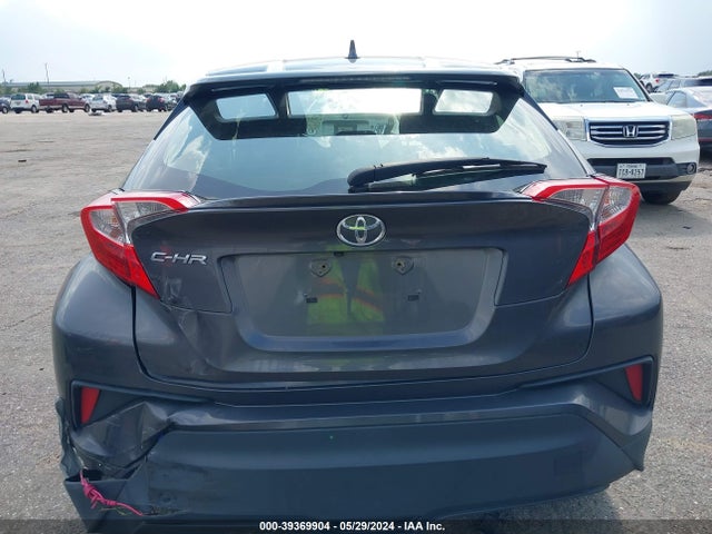 Toyota C-HR XLE 2018 JTNKHMBX1J1007095 Image 16