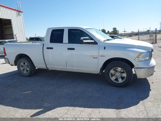 1C6RR7FT1MS579217 RAM 1500 Classic Tradesman Quad Cab 4x4 6'4 Box