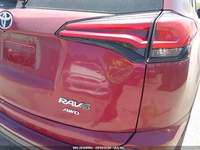 Toyota RAV4 LE 2018 2T3BFREV3JW857930 Image 12