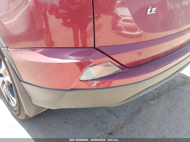 Toyota RAV4 LE 2018 2T3BFREV3JW857930 Image 13