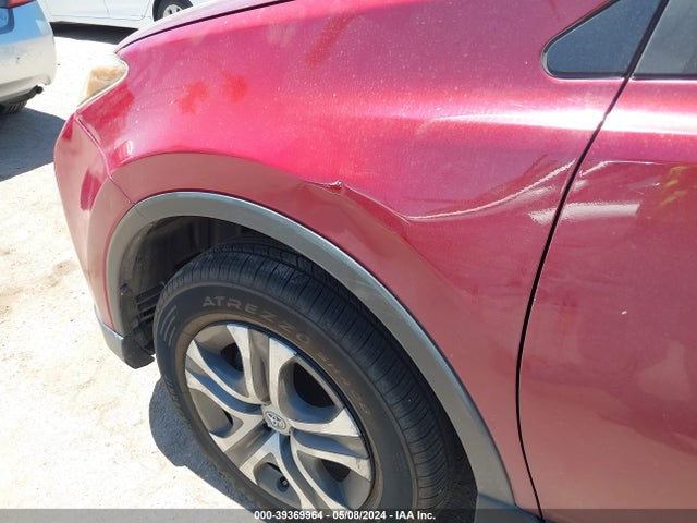 Toyota RAV4 LE 2018 2T3BFREV3JW857930 Image 14