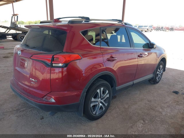 Toyota RAV4 LE 2018 2T3BFREV3JW857930 Image 4